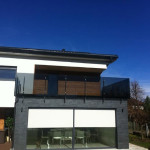 steklena balkonska moderna ograja